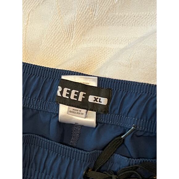Reef Navy Blue Swim/Surf Shorts Mens XL - Picture 3 of 3